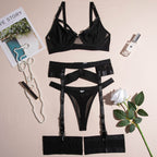 String noir sexy pour femme, avec jarretières.