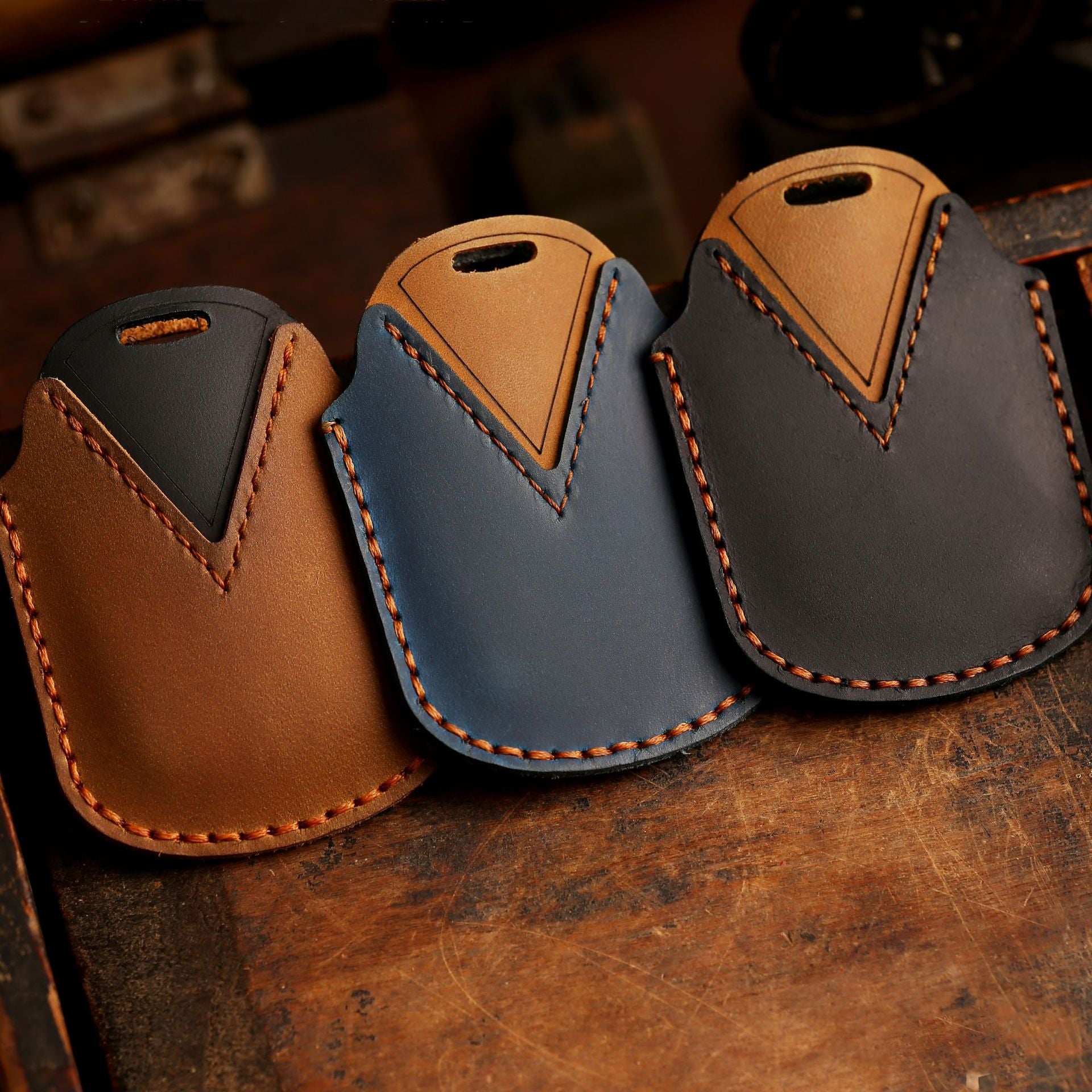 Carsine Toyota Crown Leather Car Key Cover 3 Button Black / 3 Button